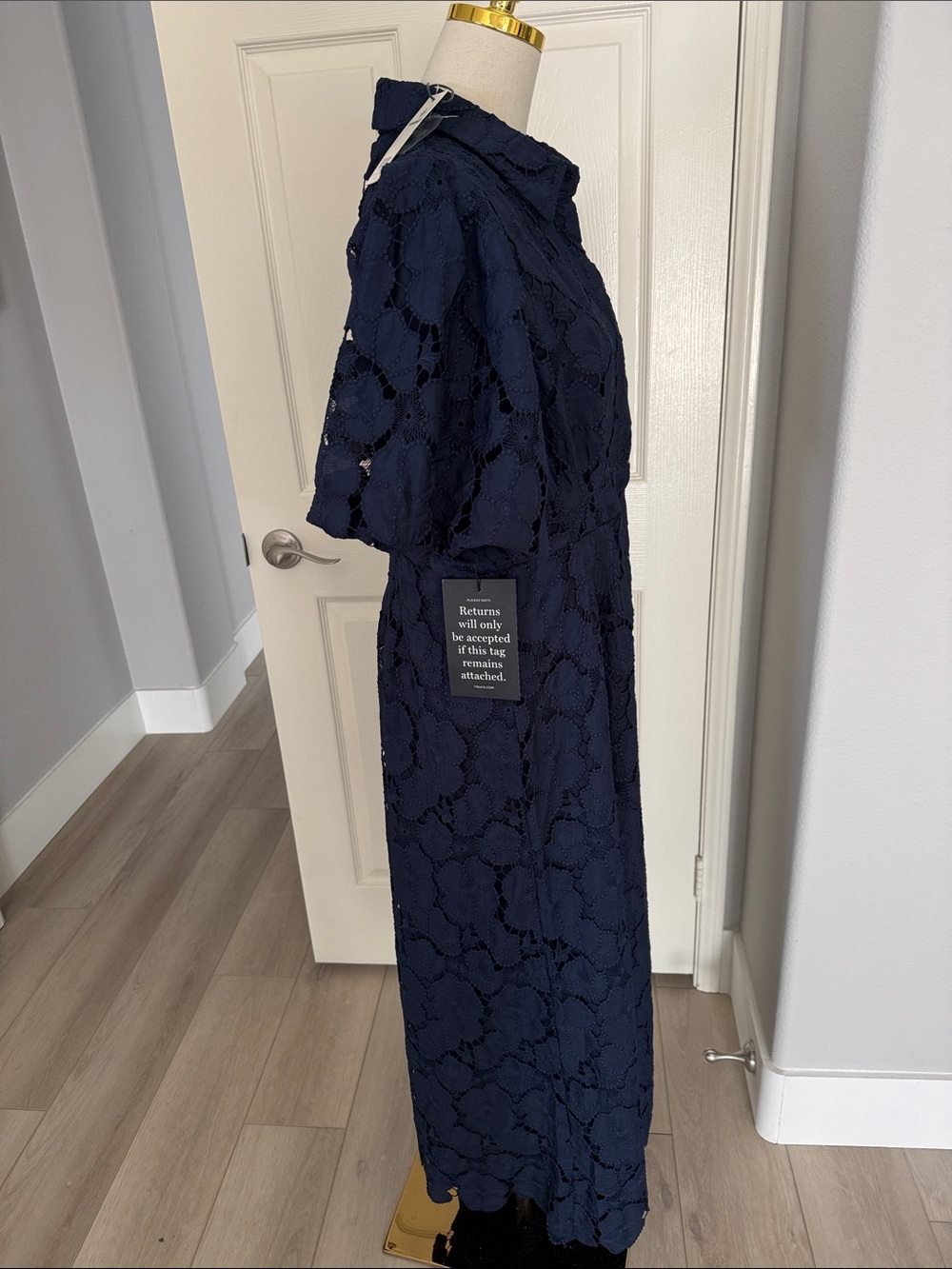 Tuckernuck Navy Eyelet Delaney Dress - Brand New With Tags, Size Large - Picture 9 of 10